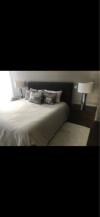 Conjunto Cama + Cabeceira + Colchão + Colcha + Edredon