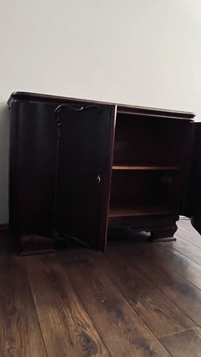 Komoda Art Deco | Drewniany bufet | Oryginalne zdobienia | 120×90×50 cm | Vintage