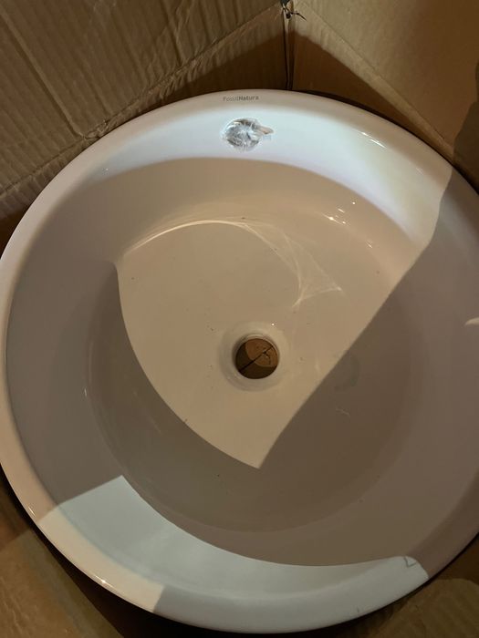 Lavatório novo marca fóssil natura