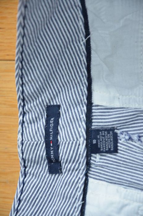 Tommy Hilfiger spodenki prążki r. 38