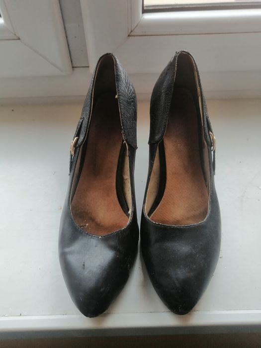 Szpilki czarne rozmiar 39