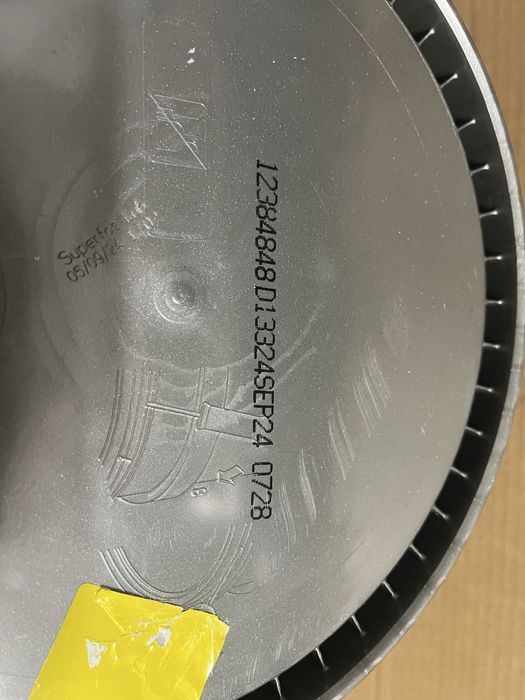 Olej silnikowy Shell Rimula R6 LME 5W-30 20L