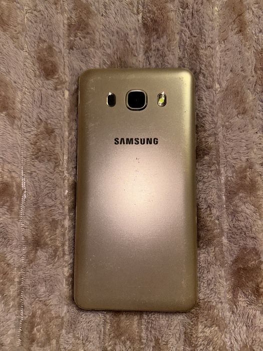 Samsung galaxy j5 2016