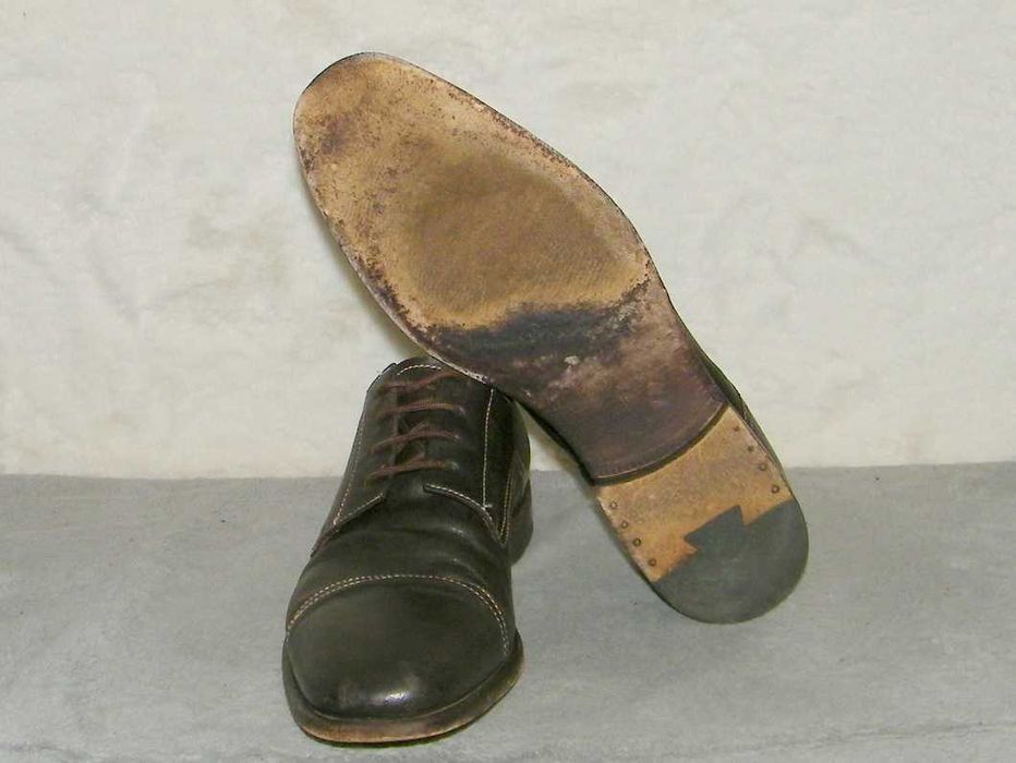 John Brommel's GOODYBAR - Eleganckie DERBY - rozm. 42,5 - IDEALNE !!!