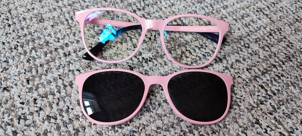 Okulary korekcyjne z nakładką