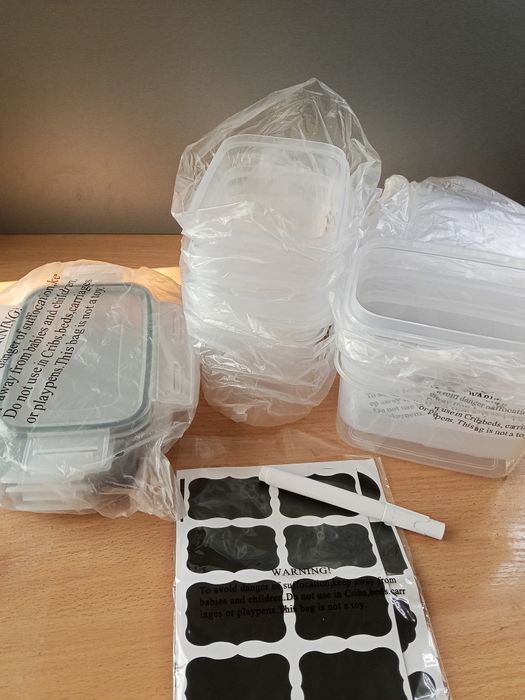 Контейнери пластикові 9шт