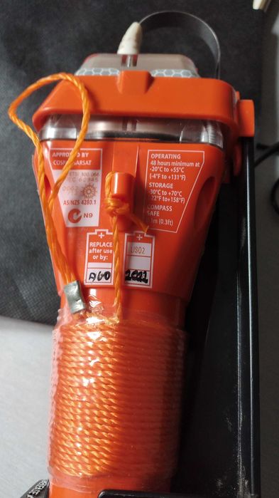 EPIRB / RÁDIO BALIZA - GME EPIRB GPS - Bateria Substituida 08/2022