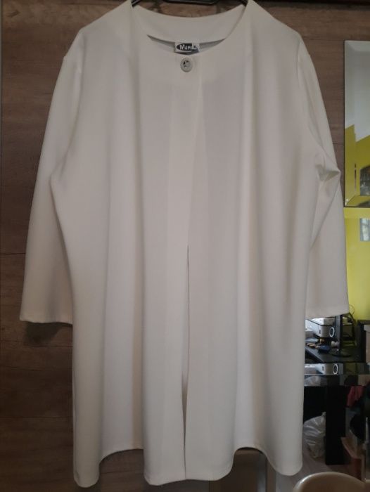 Nowy Elegancki żakiet duży rozmiar/ może być ciążowy