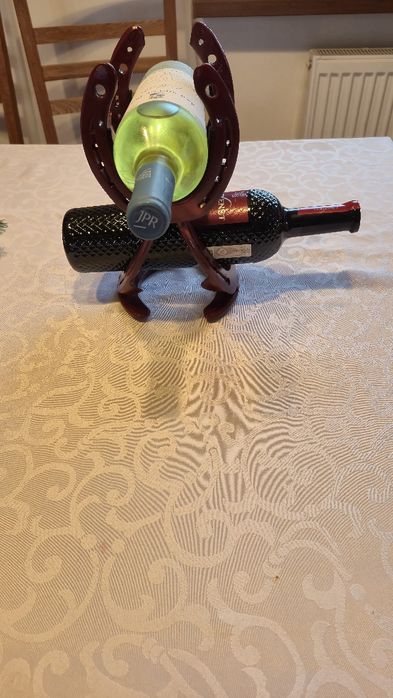 Stojaki na wino z podków rękodzieło