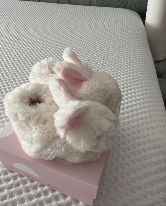 Pantufas super fofinhas dos 0 aos 6 meses com guizo