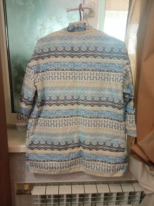 Продам женский  кардиган