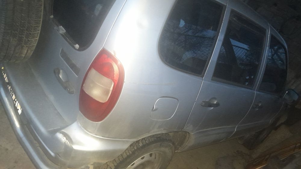 Продам ниву шевроле