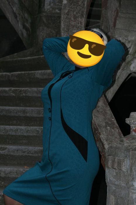 Двойка серого цвета