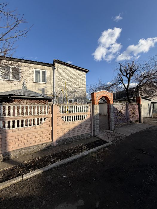 Продаж будинку в с. Мошни! 30 км від Черкас! Косметичний ремонт
