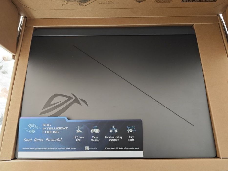 Ноутбук ASUS ROG STRIX G16 i7-14650HX / RTX 5060 8GB
