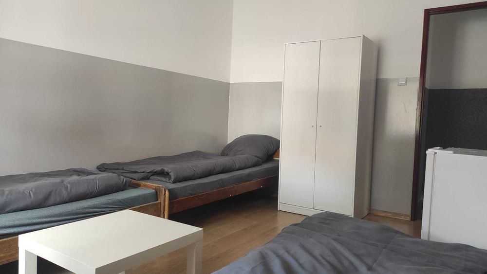 Tanie Noclegi Zabrze dla firm pracownicze już od 20zł, Blisko A1