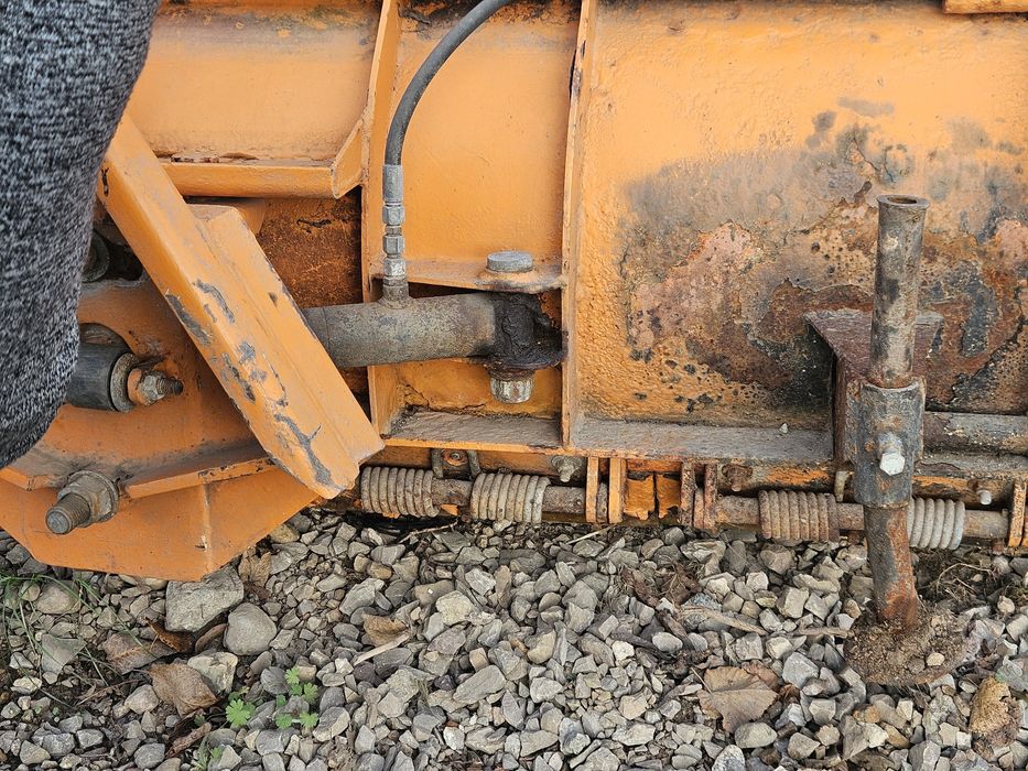 Pług do śniegu duży