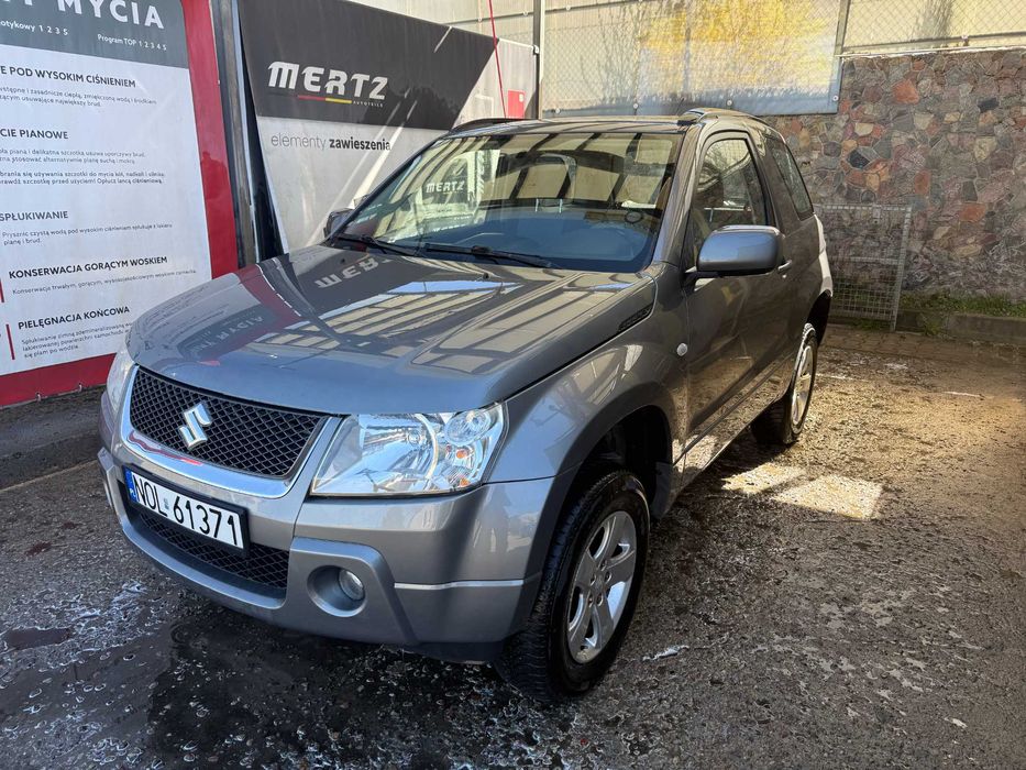 Suzuki Grand vitara II 2. Diesel 1.9DDIs 4x4 Jeźdzący. Ważne opłaty. HAK. Silnik głośno pracuje