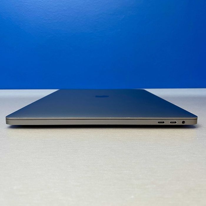 Apple MacBook Pro 16" - A2141 (i7/16GB/512GB SSD/Radeon Pro 5300M 4GB)64284519817218122