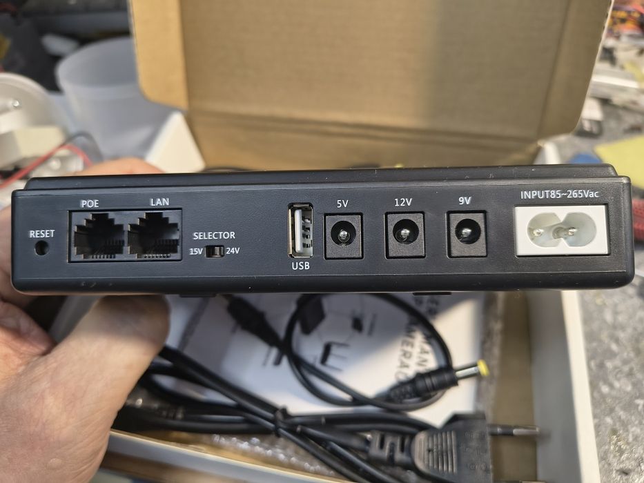 DC UPS (ДБЖ) до WiFi роутера, оптики, РоЕ  12v/9v/5v