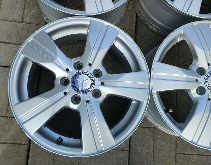 Диски оригінальні  r16  5-112  6J  et45 Mercedes A-class  B-class