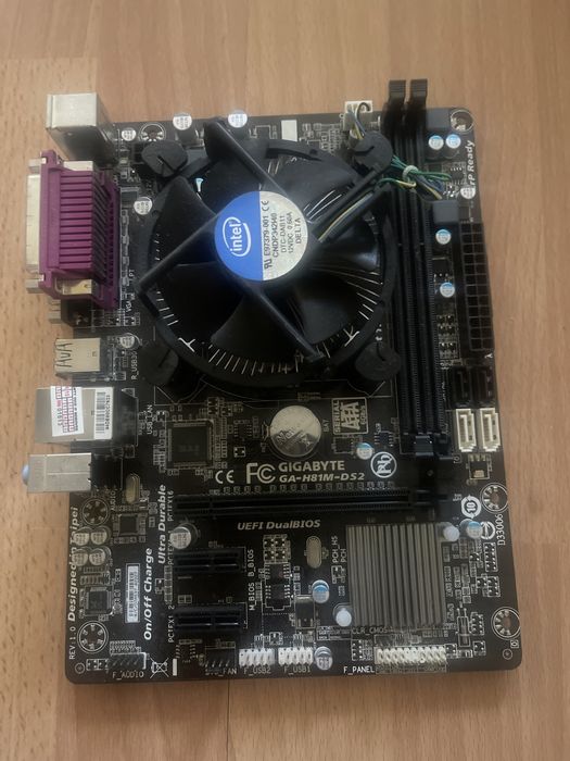 Материнская плата