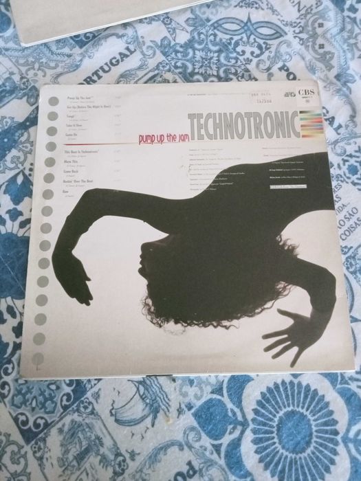 LP, ,,Technotronic