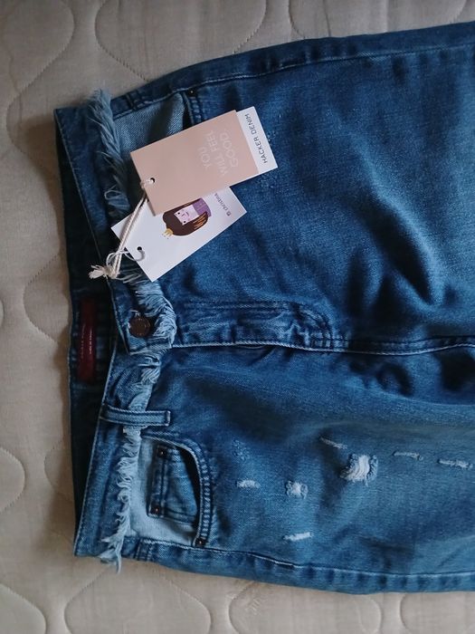 Джинсы, цвет темно синий