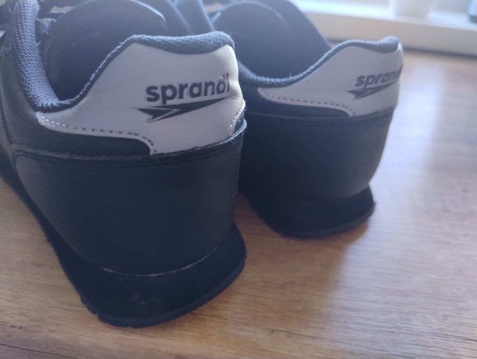 Buty damskie sportowe Sprandi