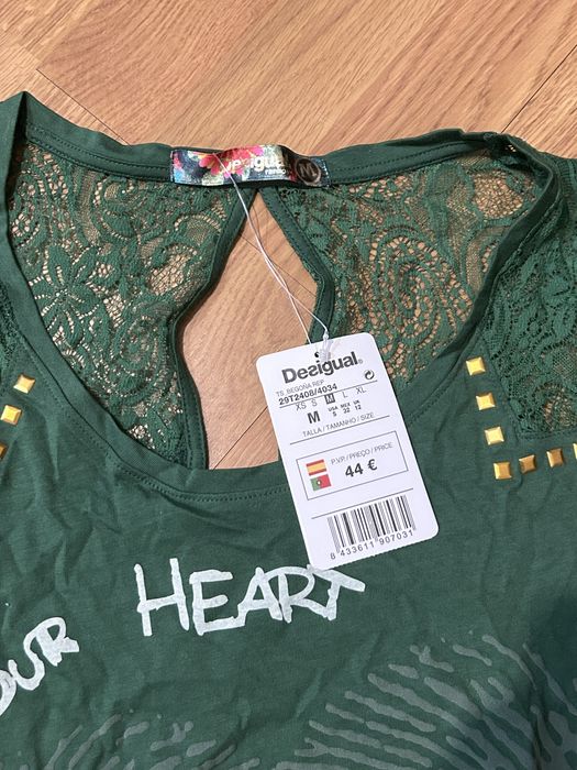 Camisola desigual com renda NOVA64729526406275121