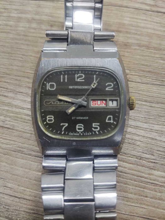 Часы времён СССР,..