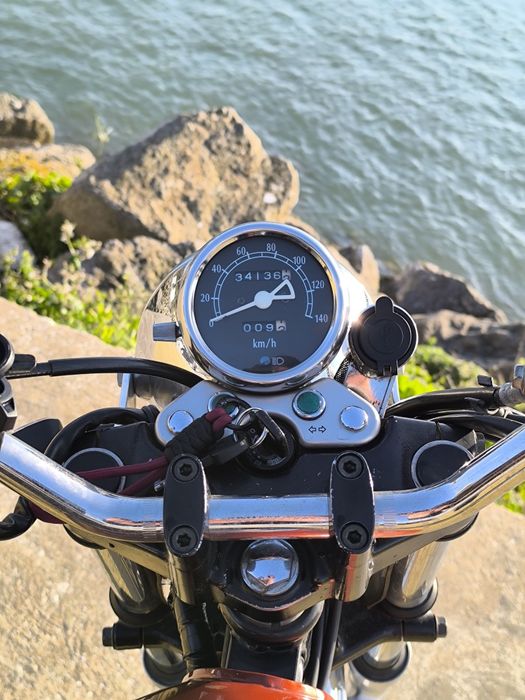 Suzuki TU 250 X Superclassic