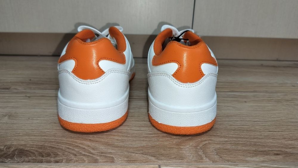 Кроссовки Anna Field. Размер 39