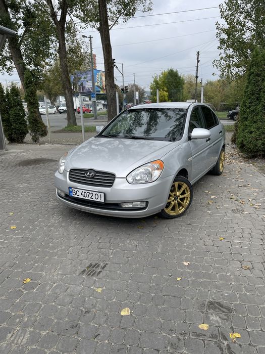 Продаю Hyundai Accent