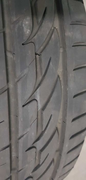 Pneu Firestone 205/45/R17