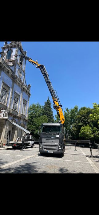 Aluguer de grua 45m