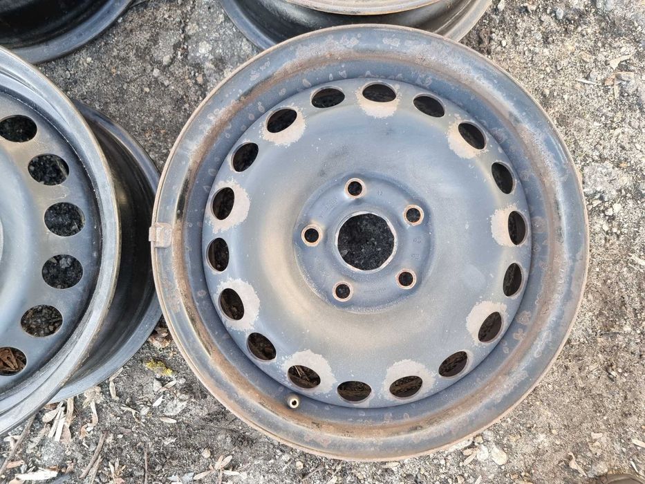 Felgi 15" 6jx15 ET 47 Volkswagen Audi Skoda Seat