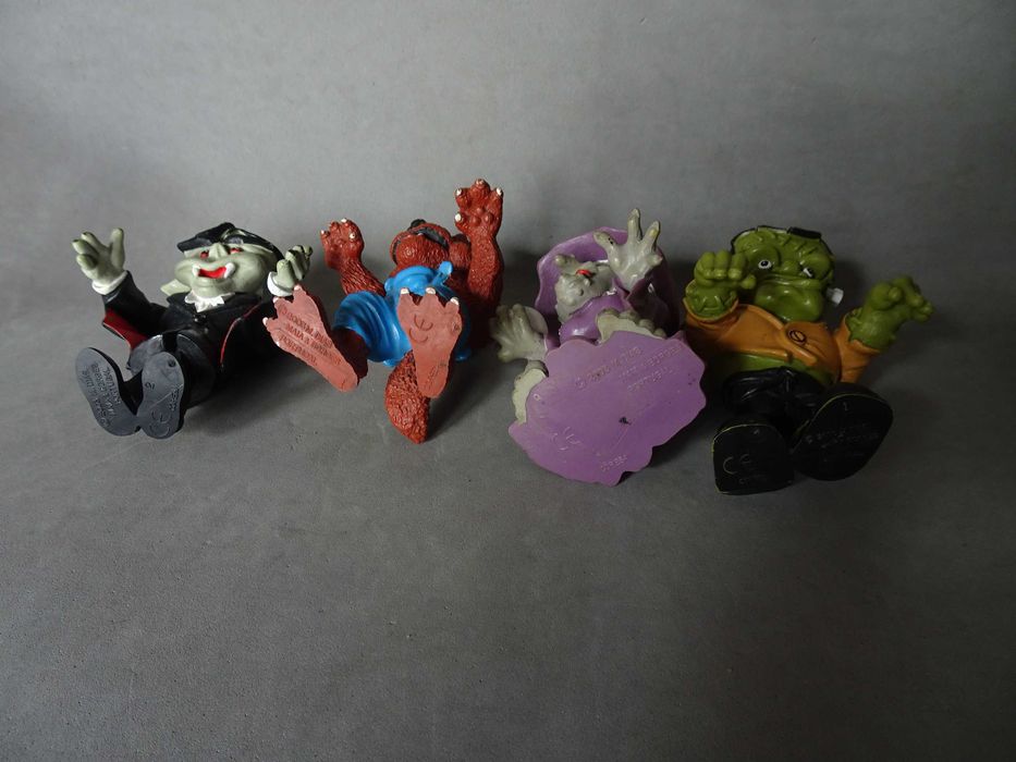 PVC da coleção Monstros da Maia Borges