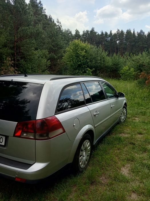 Opel Vectra C 2004 2.2