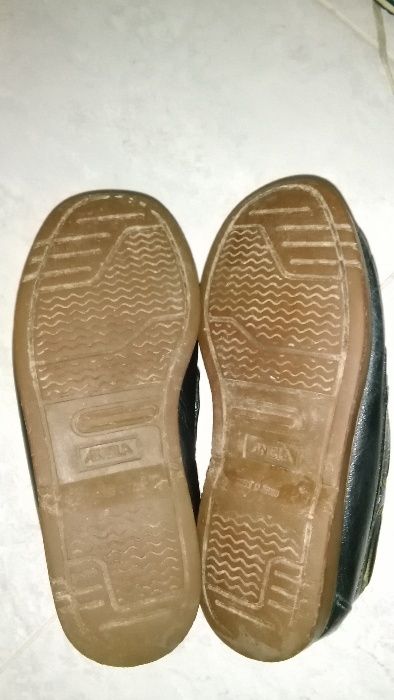 Sapatos Ruquita - tam. 25