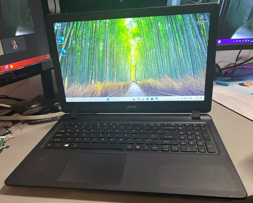 Acer Aspire i3-6006U | 8 GB RAM | SSD 128 GB + HDD 1 TB