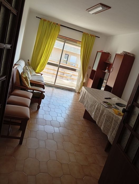 Arrendo casa em Buarcos