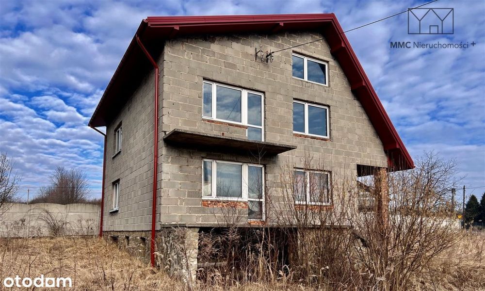 Dom do włąsnego aranżacji na 1,5 h działce.