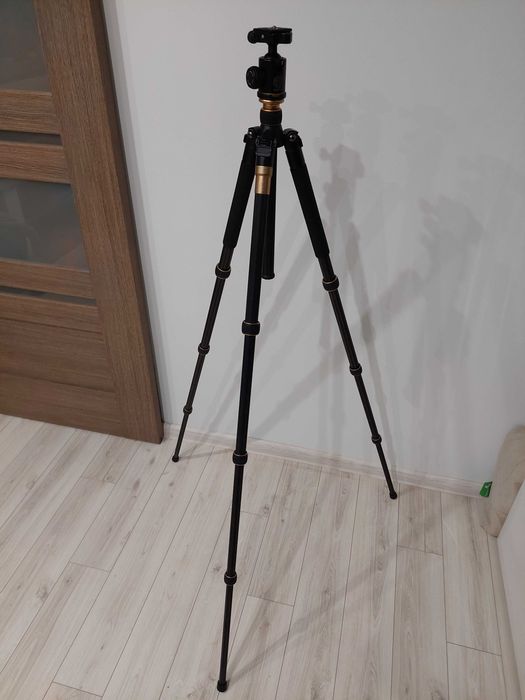 Statyw karbonowy (carbon / węglowy) QZSD-999C z głowicą kulową