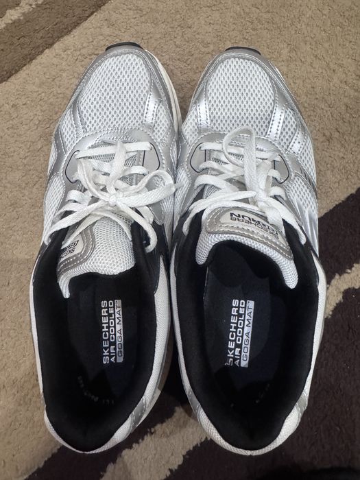 Кроссовки Skechers 42.5