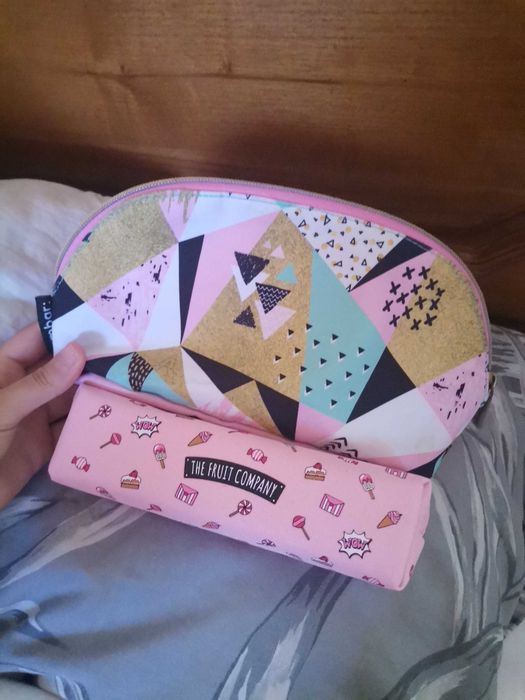 2 porta lápis nunca usados