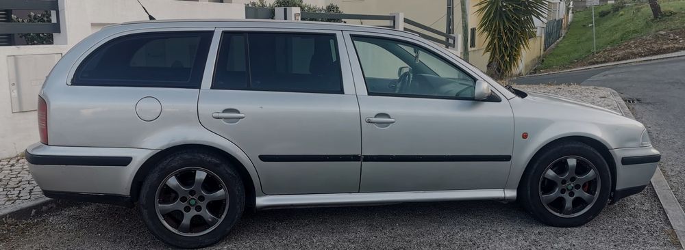 Skoda octavia 1m 110cv asv