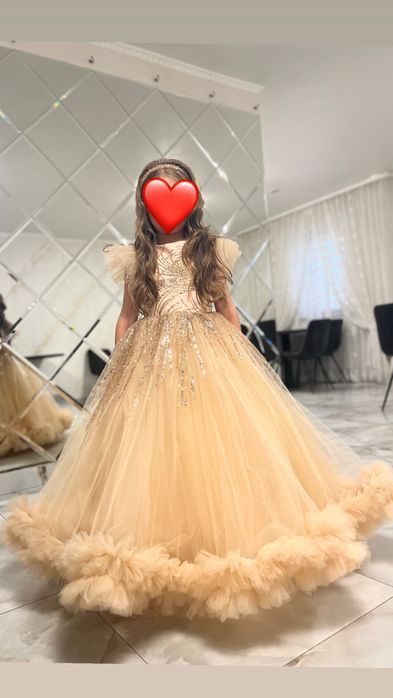 Сукня дитяча святкова  для маленької принцеси