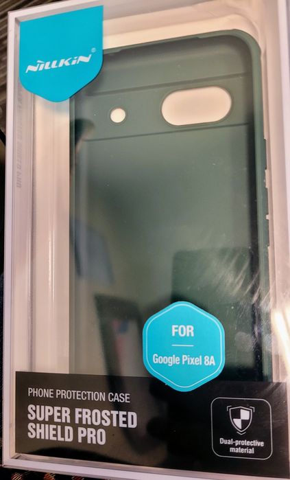 Nowe Etui NILLKIN Super Frosted Shield Pro do  Pixel 8A Ciemna zieleń
