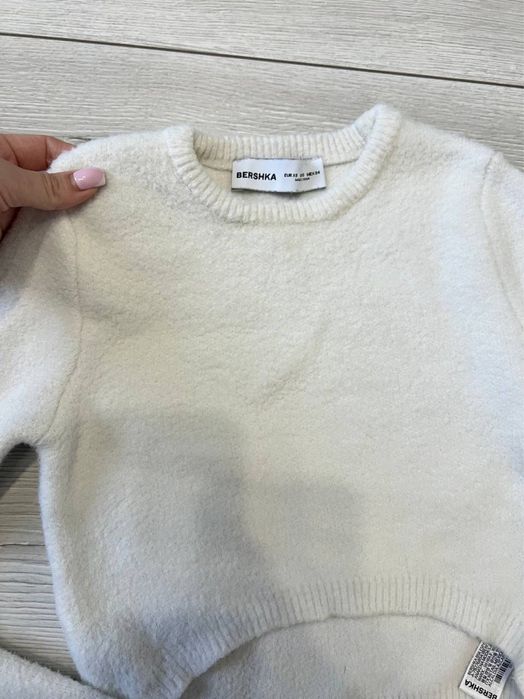 Кофта жіноча bershka топ светр